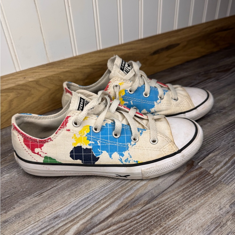 Converse All Stars Chuck Taylor Junior Map Globe Travel Classic Sneaker Junior 3